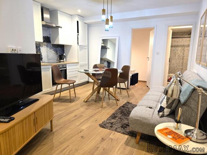 Rovinj,novo prizemlje,stari grad,centar 45m2,par koraka do g