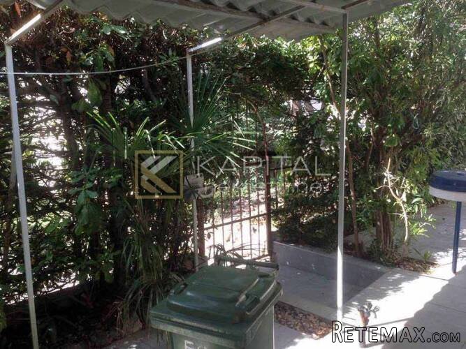 Crikvenica, prizemna etaža s 3 apartmana, PRILIKA!! - 2