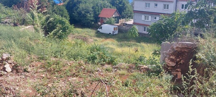 OPATIJA - POBRI - Građevinski teren - 1.085 m2 - 3