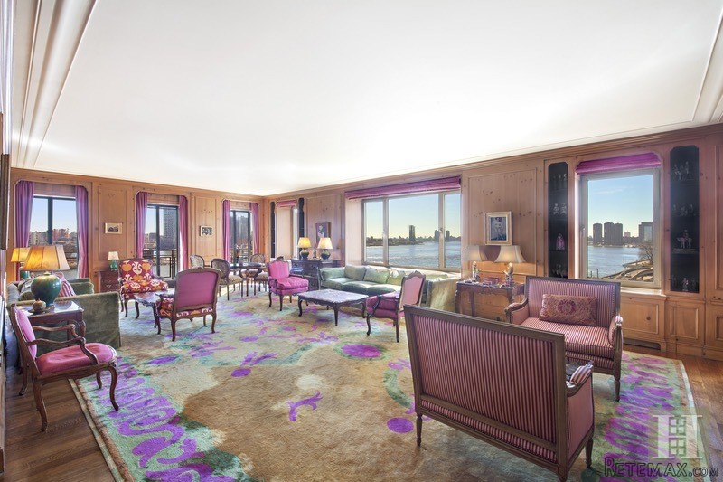 3 bedroom Apartment For Sale: 450 EAST..
