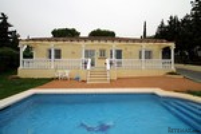 3 Bedrooms - Villa - Malaga - For Sale