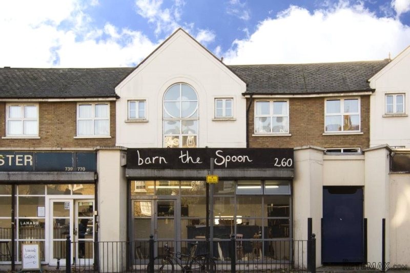 Property - London - For Sale - 2