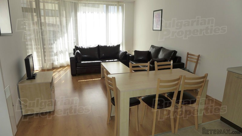 Spacious South Facing 2-Bedroom..