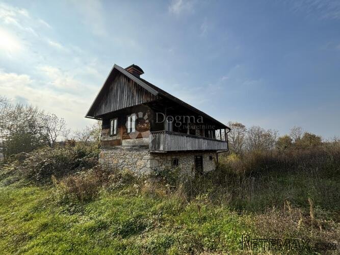 AUTOHTONA KUĆA U blizini Kupe, - 2