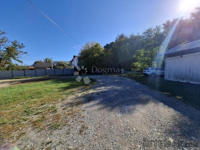Poslovno zemljište 3.877 m² – Zaprešić, svi priključci - 3
