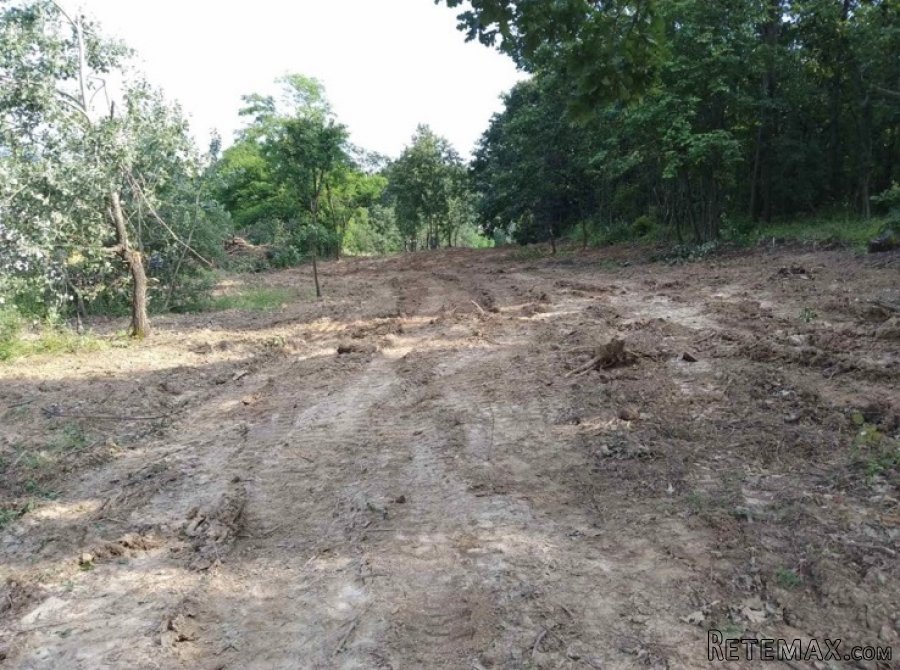 Prodaja poljoprivrednog zemljista sa dozvolom za gradnju - 3