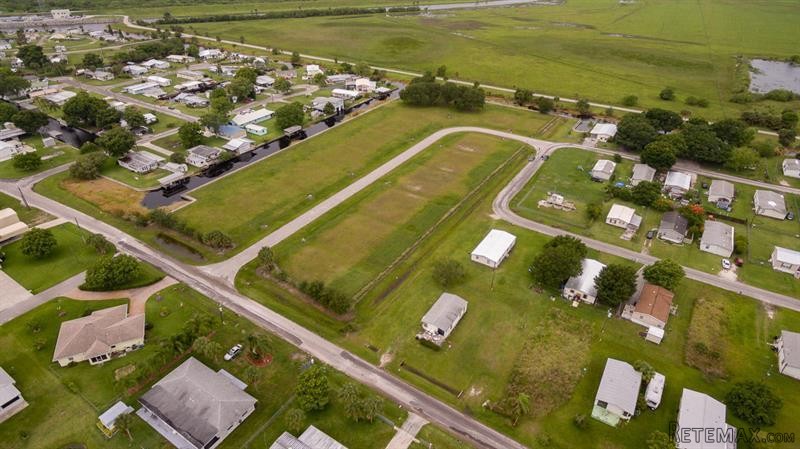 Commercial For Sale: Okeechobee, Florida - 2