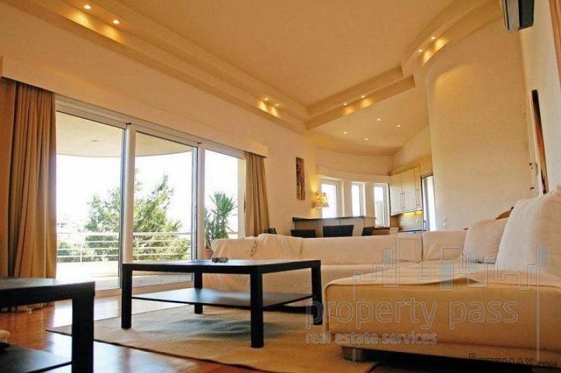 3 bedroom Apartment For Sale: Voula..