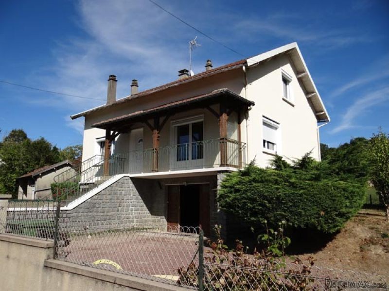 Limousin : Renovated 2-Bed Town House.. - 2