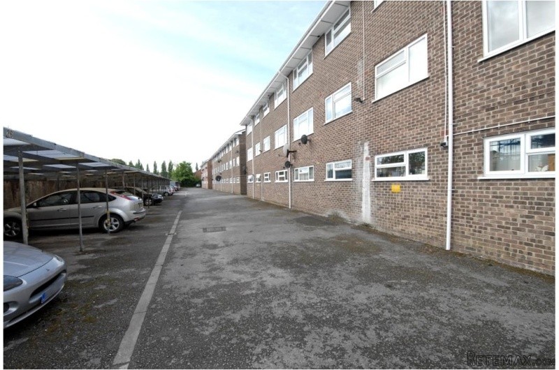 1 Bedroom Flat/Apartment To Rent