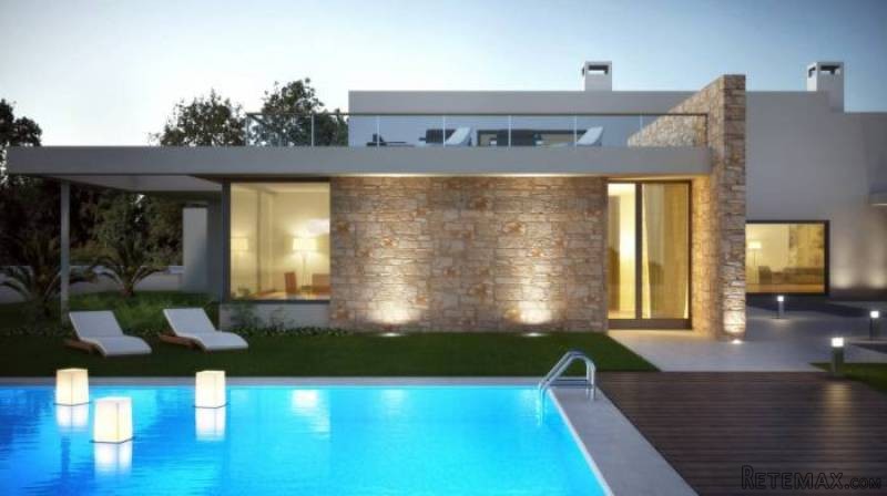 4 Bedroom 3 Bathroom Villa In Punta..