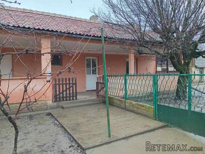 Prodajem kucu u Jarkovcu - 3
