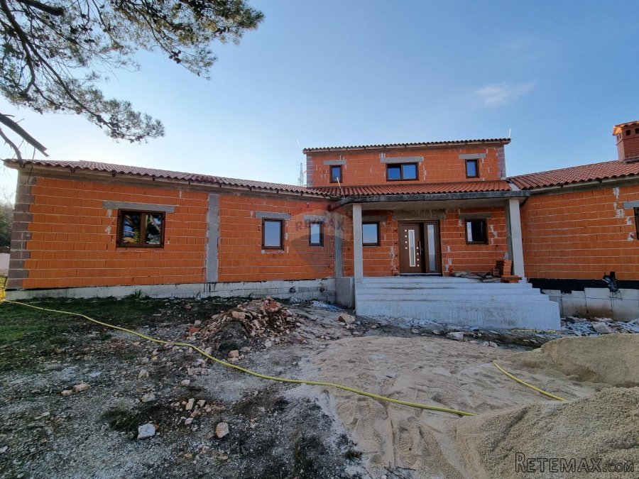 Rovinjsko Selo - kuća 450m2 - 7