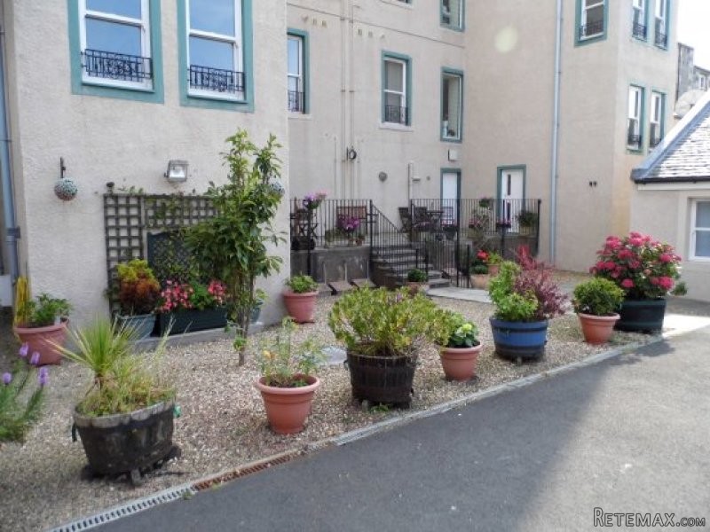 2 bedroom, Flat house for sale - 2