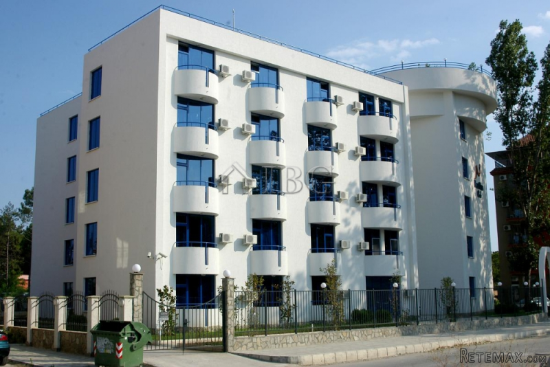 Furnished 1-bedroom, 1 bathroom..