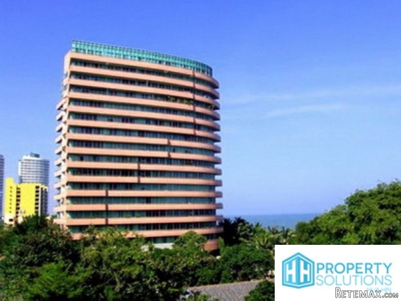 Absolute Luxury Beachfront Condo For..