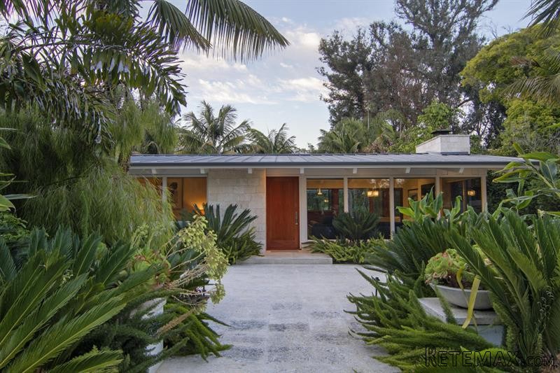 2 bedroom House For Sale: 1134 Hill Rd