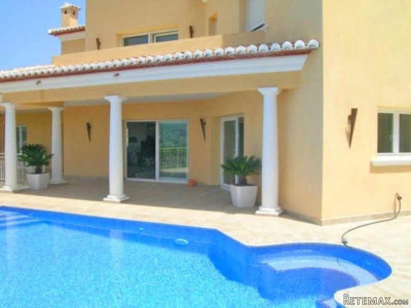 4 Bedrooms - Villa - Alicante - For Sale - 2
