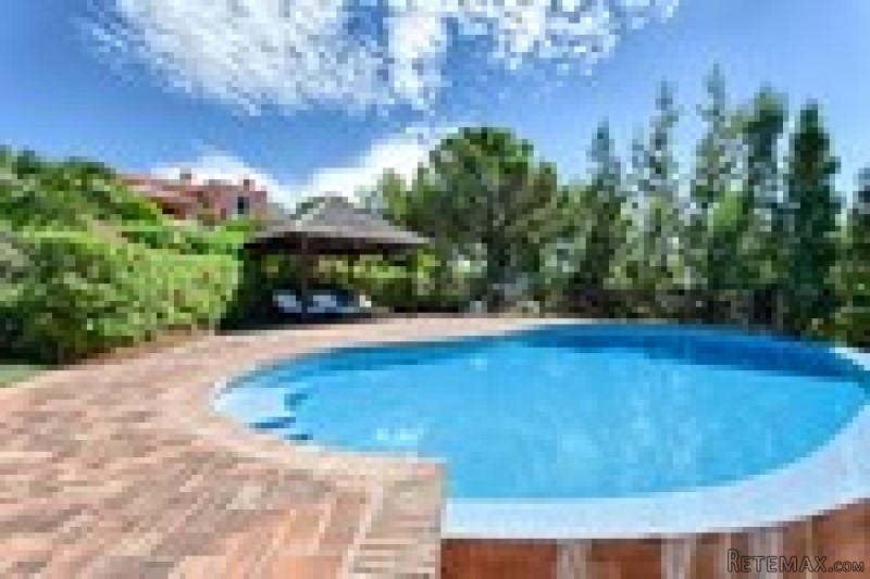 6 Bedrooms - Villa - Malaga - For Sale