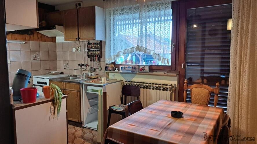 Zagreb, Dubrava - obiteljska kuća katnica 200 m2, okućnica, - 3