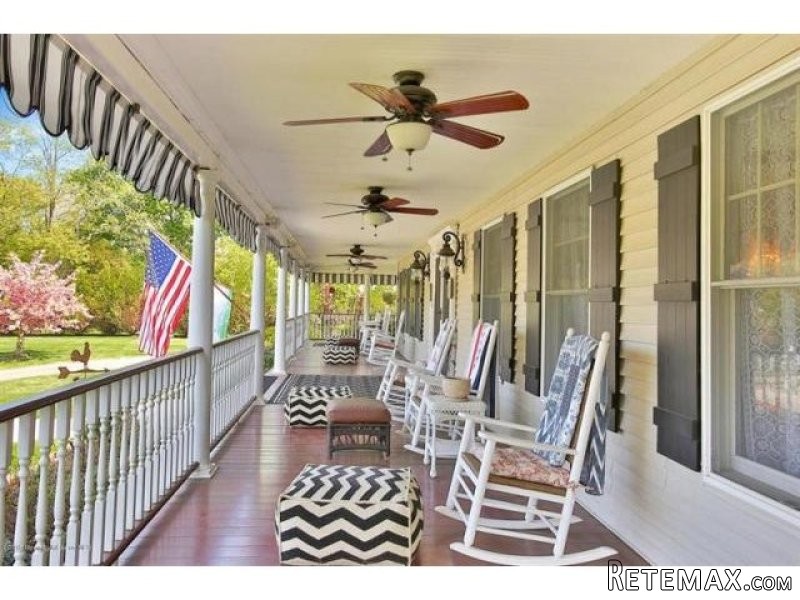 8 bedroom Flat For Sale: 2180 Lawrence.. - 2