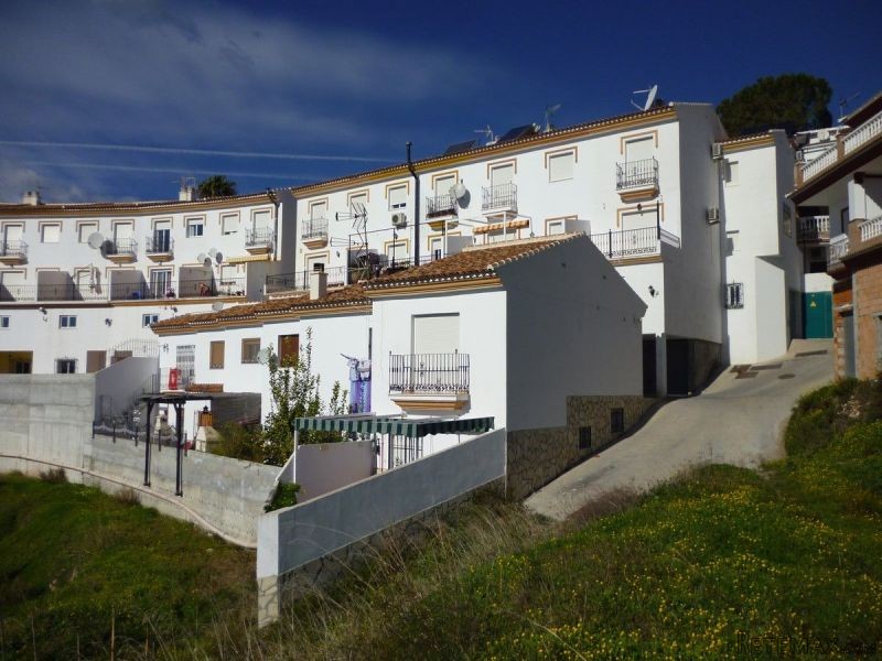 2 Bedrooms - Town House - Malaga - For..