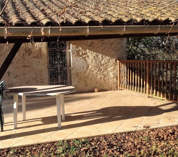 2 Bedrooms - House - Aquitaine - For..