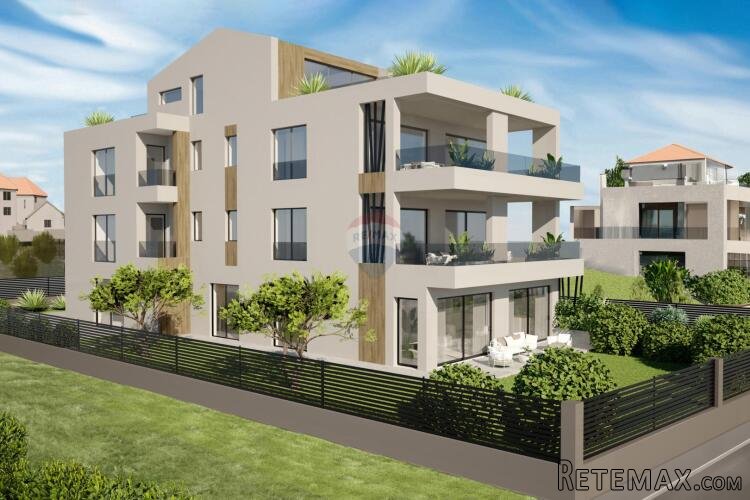 Rovinj,luksuzni stan u novogradnji s ukupno 4 stana-centar-1 - 2