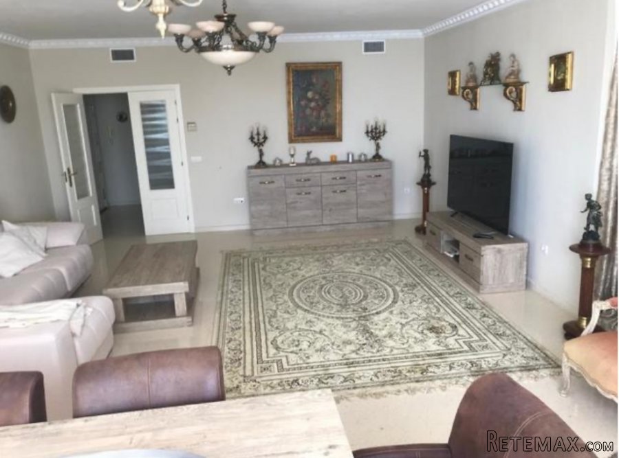 Se vende piso , playa poniente, bonito con vistas al mar.. - 3