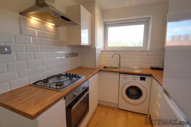 1 bedroom, Flat house for sale - 2