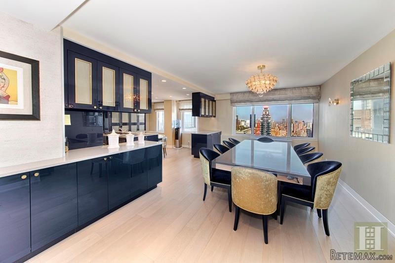 3 bedroom Apartment For Sale: 303 EAST.. - 2