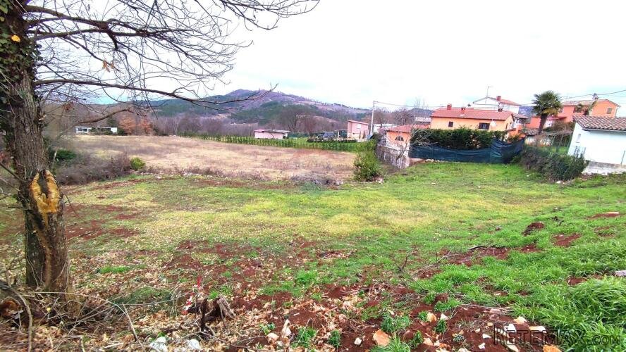 Istra,okolica Karojbe,građevinsko zemljište