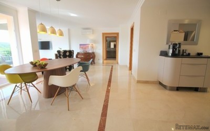 3 bedroom apartment in Las Palmeras