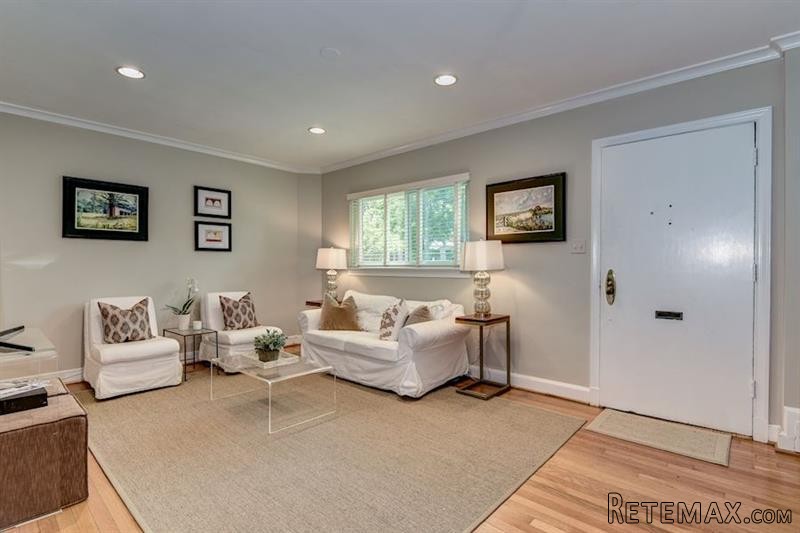 3 bedroom Town House For Sale: 2335.. - 2