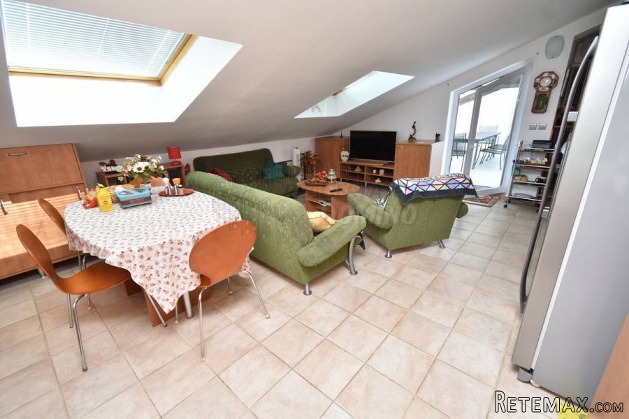 Apartman s panoramskim pogledom na more! Malinska - 11