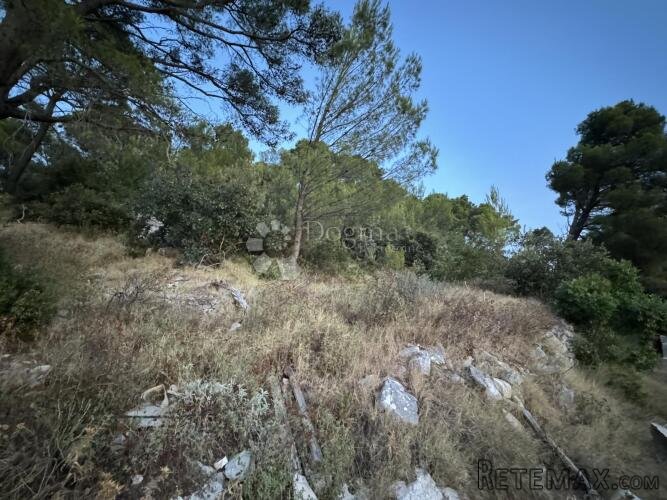 PUČIŠĆA, GRAĐEVINSKO ZEMLJIŠTE - 2