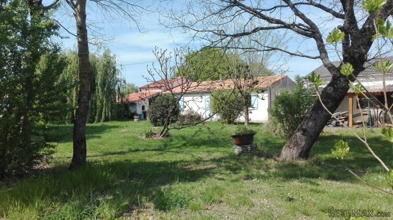 Stone House For Sale St Jean D Angely - 2