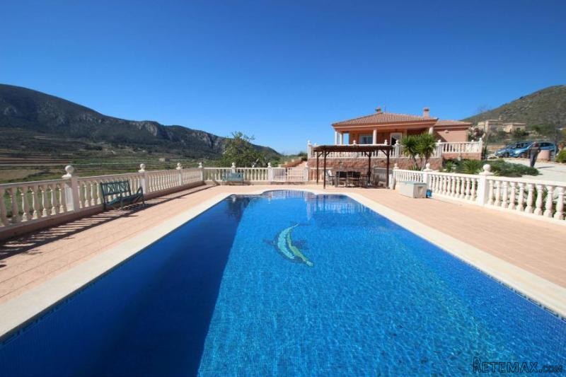 Amazing views large 10M pool and close.. - 2