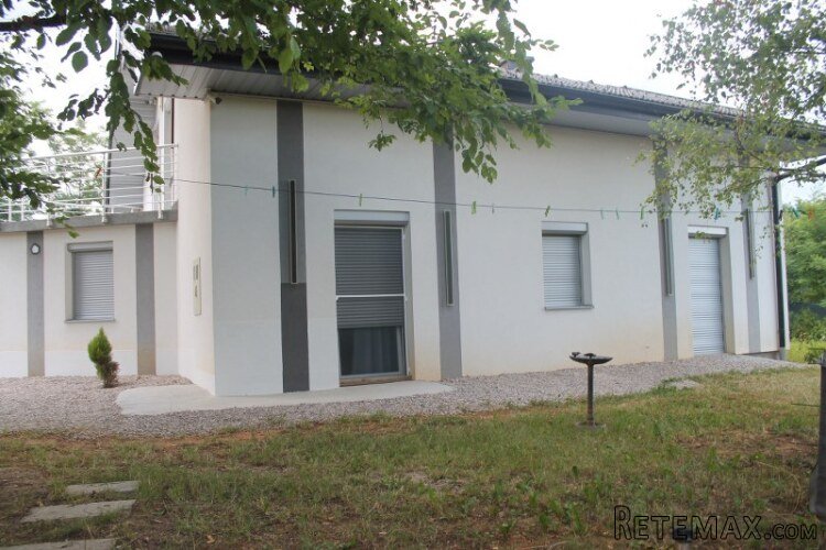 Moderna i stilski uređena kuća za odmor - 15