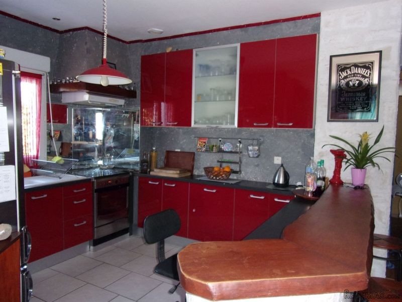 Single Storey Mediterranean-style House - 2