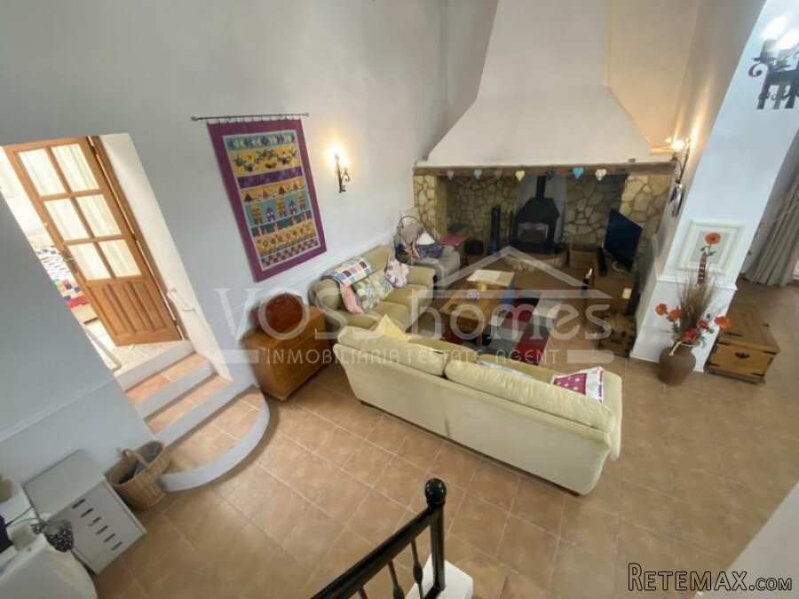 NEW & EXCLUSIVE TO VOSS HOMES - A stunning, huge 358m2.. - 20