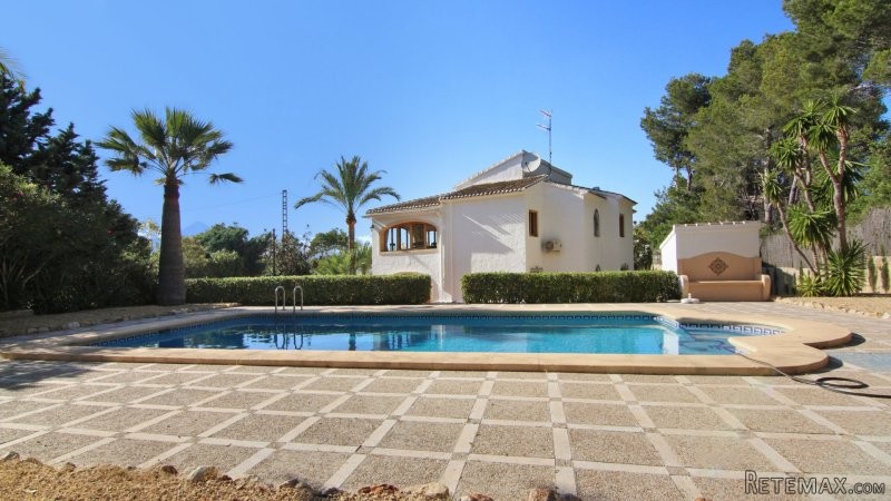 Spacious Villa situated in Javea - 2