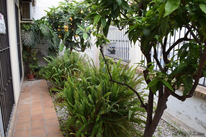 Town House for Sale in Benamocarra.. - 2