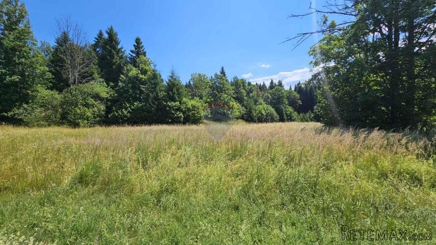 Delnice, građevinsko zemljište - 2400 m2