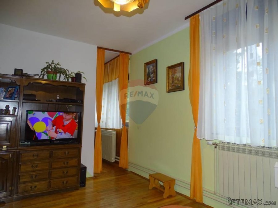 KUPJAK - dvije kuće - 4