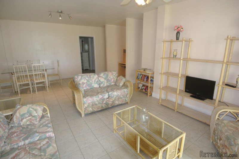 Two bedroom waterfront apartment.. - 2