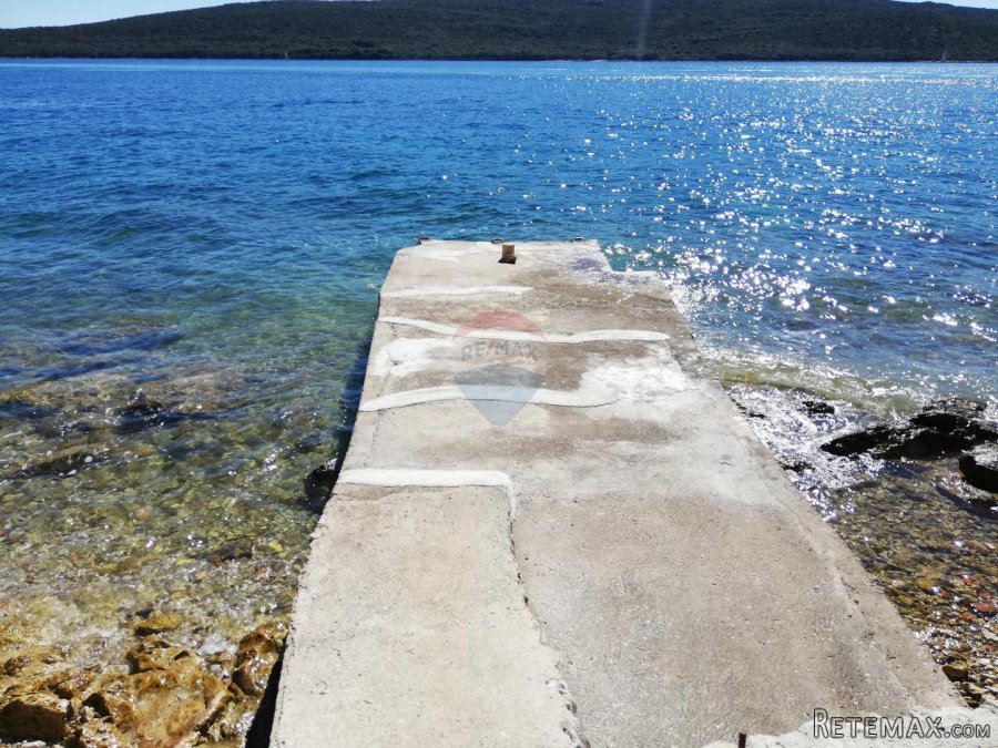 ZADAR - Otok Rivanj - 1. red do mora - 7