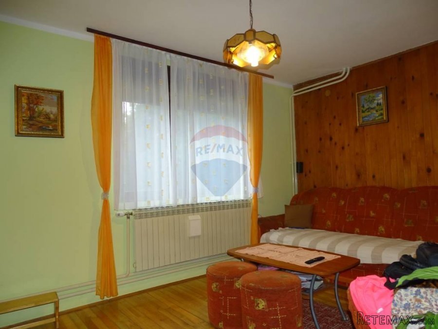 KUPJAK - dvije kuće - 9