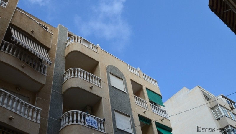 Resale · Apartment · Spain · Costa Bl..