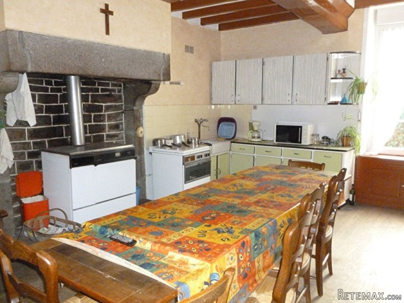 Neat Country House with 1.7 Hectares - 2